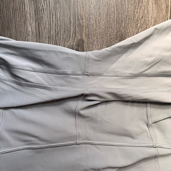 Lululemon Align Short with pockets - Picture 6 of 7